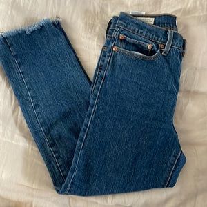 Levis Wedgie Straight 27